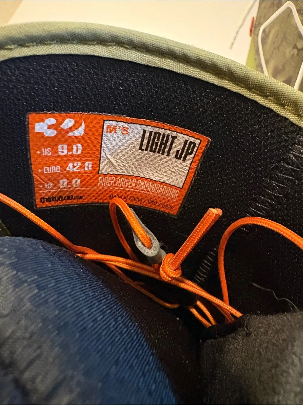 ThirtyTwo JP Walker Light Snowboard Boots Men’s Size 9 green and orange